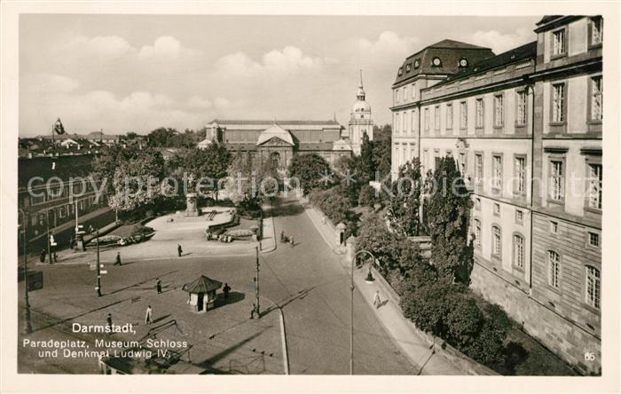Darmstadt Paradeplatz Museum Schloss Denkmal Ludwig IV