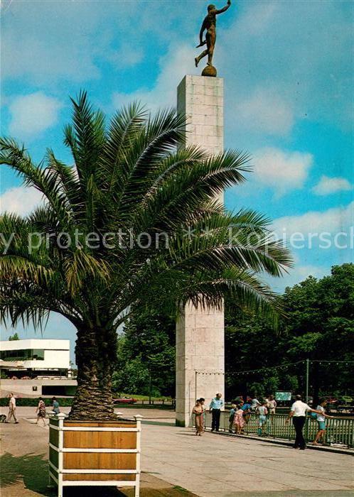 HANNOVER  CITY Fackeltraegersaeule Nordufer des Maschsees