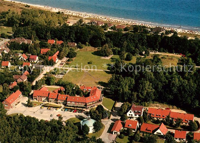 Hohwacht Ostseebad Fliegeraufnahme mit Strand