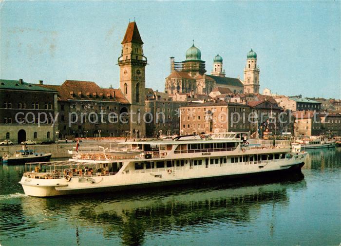 Passau Rathaus Dom Dampfer MFGS Rakoczi