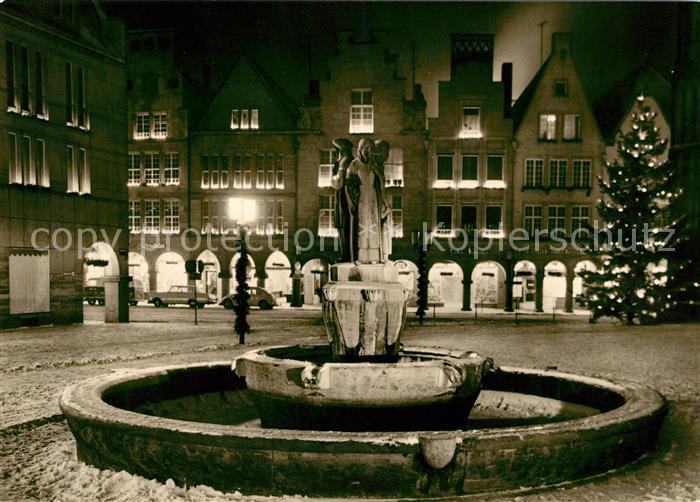 Muenster Westfalen Weihnacht Lambertusbrunnen Abend