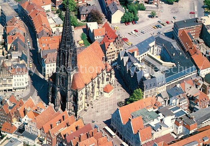 Muenster Westfalen St. Lamberti-Kirche Kirchplatz Prinzipalmarkt Fliegeraufnahme