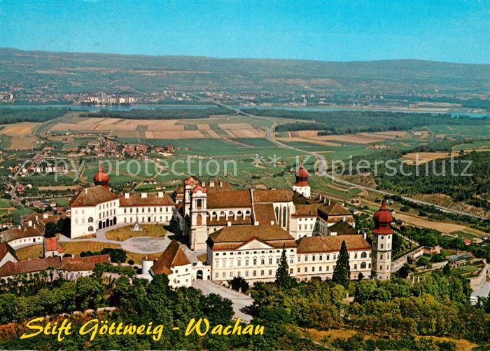 Wachau Oesterreich Stift Goettweig Fliegeraufnahme