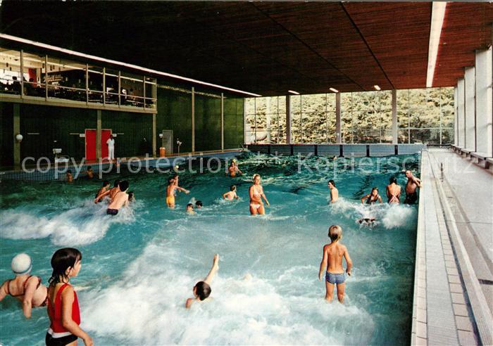 Gluecksburg Ostseebad Meerwasserwellenbad