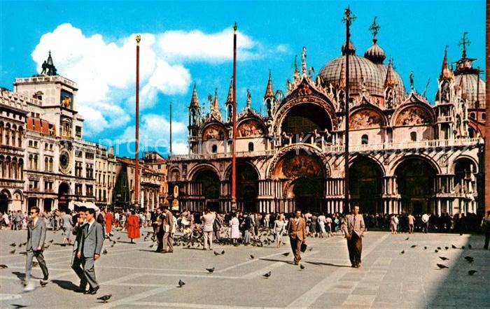 Venezia Venedig Basilica di San Marco e Torre dell Orologia St Markusbasilika Uh