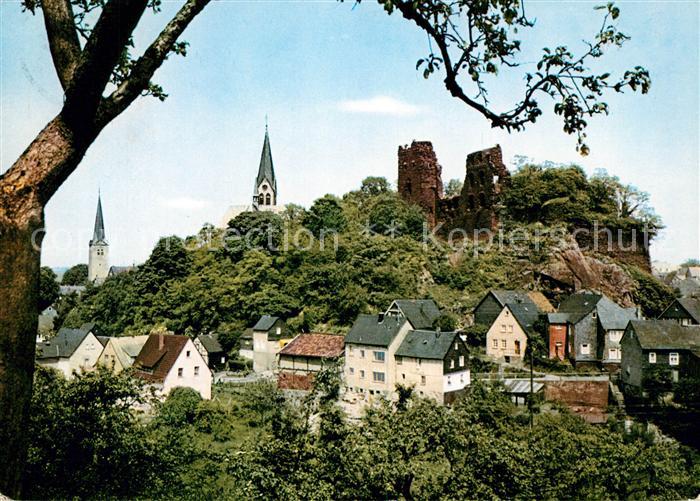 Kastellaun Hunsrueck Teilansicht mit Burgruine