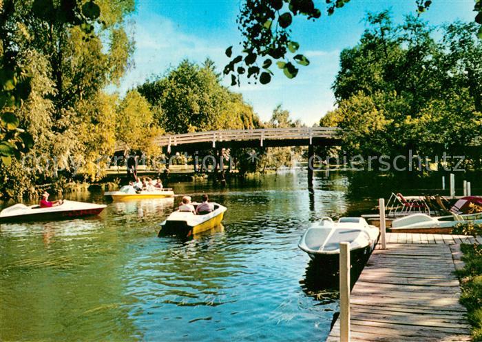 Bad Bevensen Bootssteg und Parkbruecke Tretboote