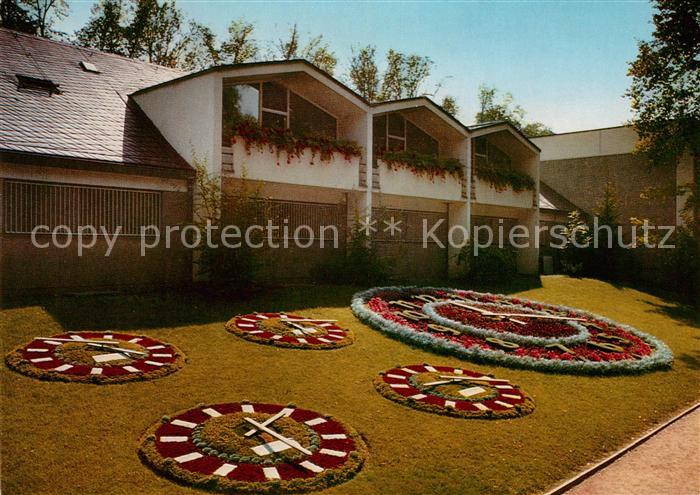 Bad Neustadt Blumenuhren am Kurhaus