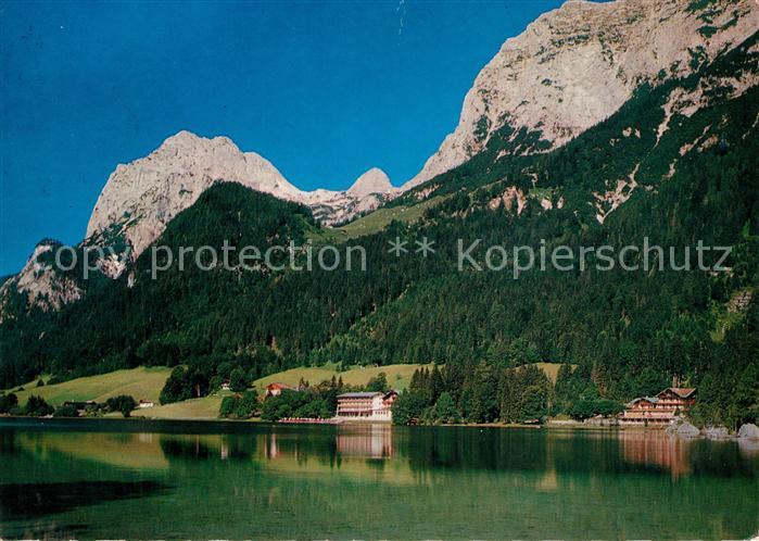 Hintersee Berchtesgaden Blick ueber den See zur Reiteralpe Berchtesgadener Alpen