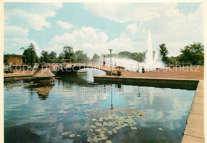 Hamburg Planten un Blomen Ausstellungspark Wasserrosen Hansestadt