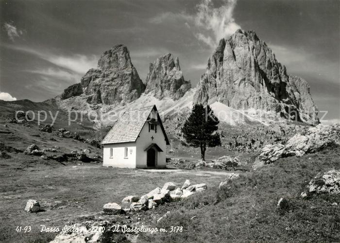Passo Sella Il Sassolungo Sellajoch Kapelle Langkofel Dolomiten