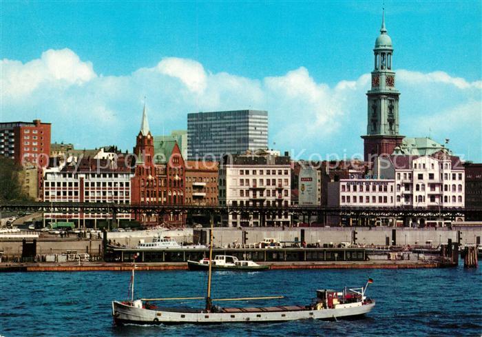 Hamburg Sankt Pauli Landungsbruecken