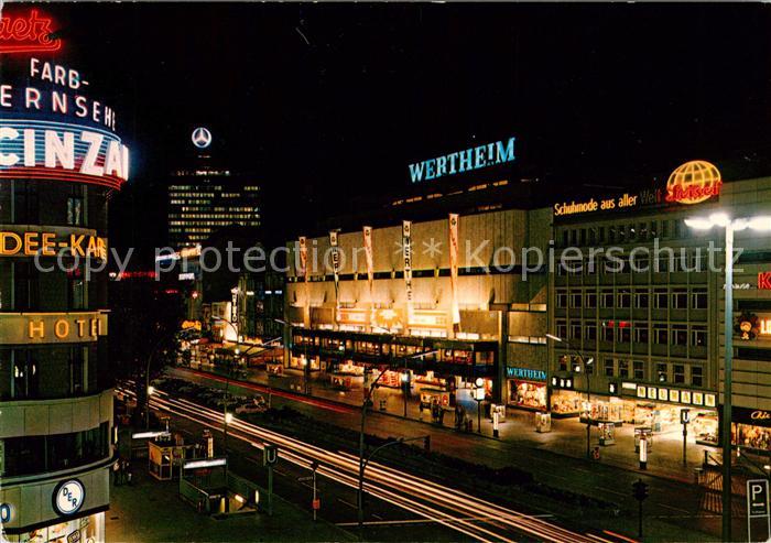 BERLIN  CITY Kurfuerstendamm Nachtaufnahme Europa Center Wertheim