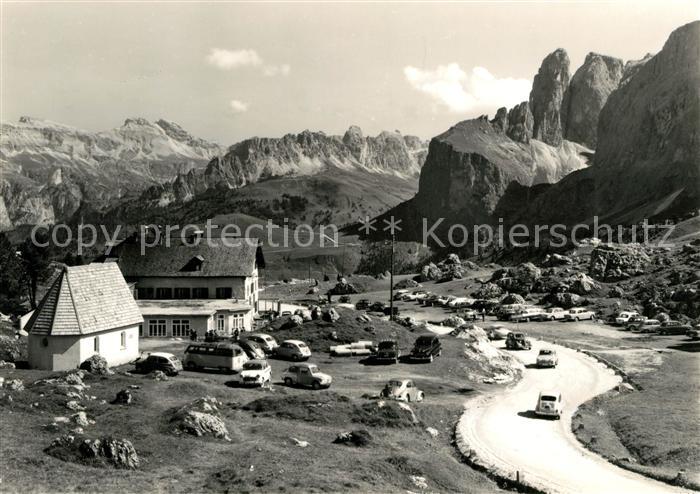 Rifugio Passo Sella Gruppo Cir e Passo Gardena Sellajoch Dolomiten