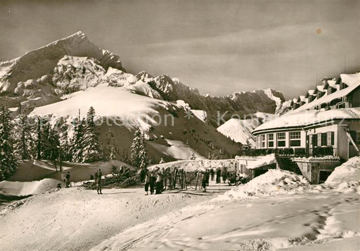 GARMISCH-PARTENKIRCHEN Bayern Kreuzeck mit Alp und Zugspitze