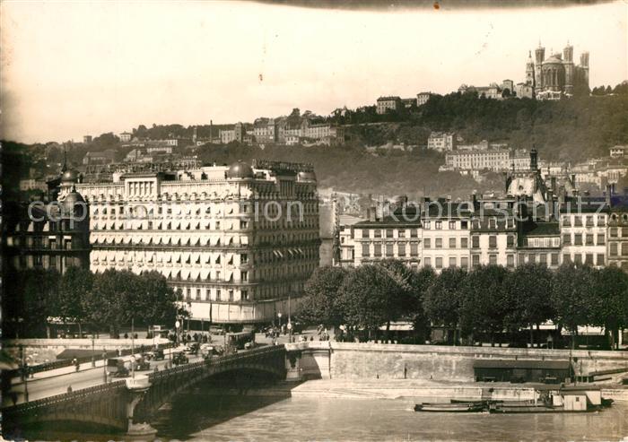 Lyon France Pont Lafayette et le coteau de Fourviere