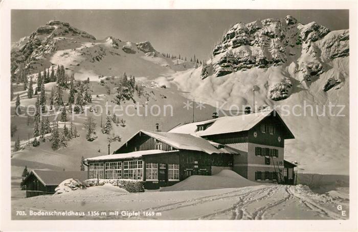 Bodenschneid Bodenschneidhaus Berggasthof mit Gipfel Winterpanorama