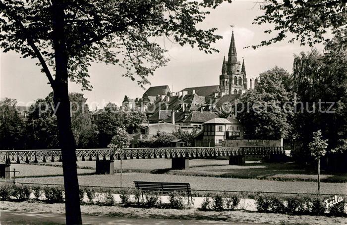 Ansbach Mittelfranken Blick zur Gumbertuskirche Bruecke