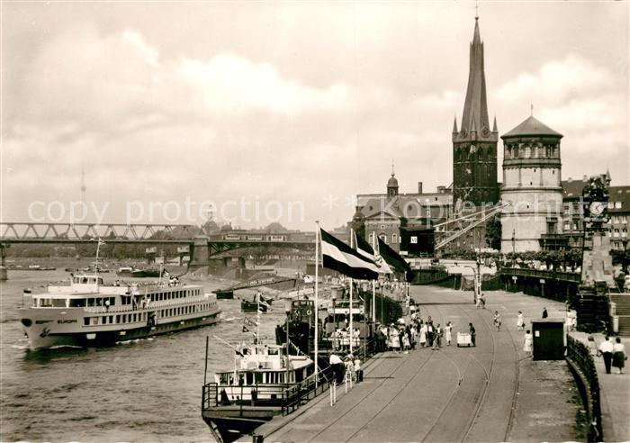 Duesseldorf Rheinufer mit dem Rheindampfer Europa