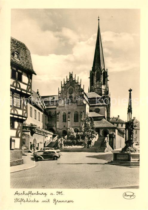 Aschaffenburg Main Stiftskirche mit Brunnen