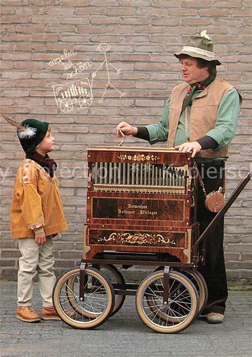 Drehorgel Leierkasten Barrel Organ-- Verleih-Vermietung und Verlauf Wilfried Hoe