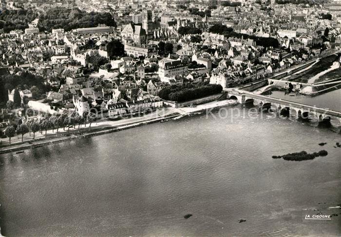 Nevers 58 Fliegeraufnahme Cathedrale