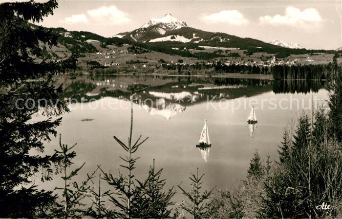 Wertach Blick ueber den Gruentensee auf den Gruenten Allgaeuer Alpen Wasserspieg