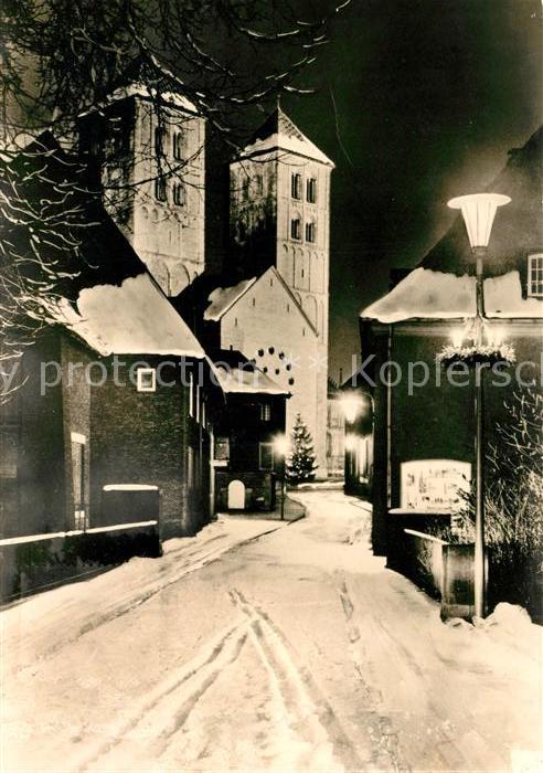 Muenster Westfalen Weihnachtsstimmung am Dom Nachtaufnahme