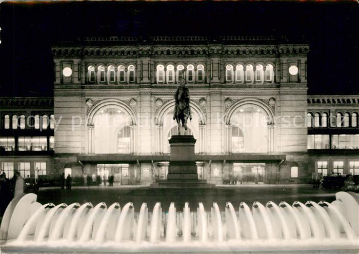 Hannover Hauptbahnhof Ernst August Denkmal Nachtaufnahme