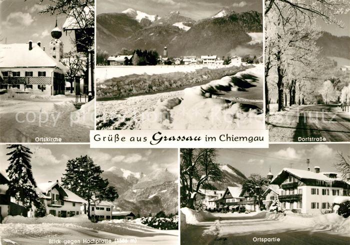 Grassau Chiemgau Kirche Dorfstrasse Ortsmotiv Blick gegen Hochplatte Alpen Winte