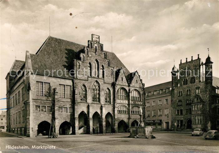 Hildesheim Marktplatz Rathaus Brunnen