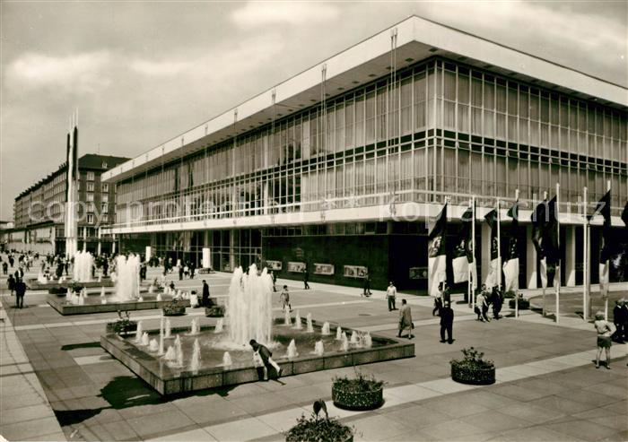 DRESDEN Elbe Kulturpalast