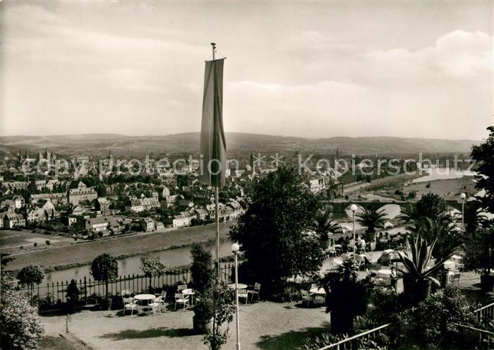 Trier Cafe Restaurant Gartenterrasse Weisshaus Fahne Stadtpanorama