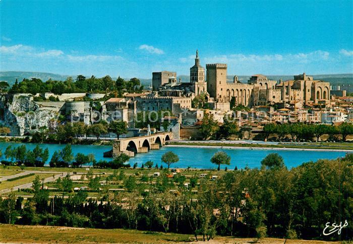 Avignon Vaucluse Pont Saint Benezet Palais des Papes vue aérienne