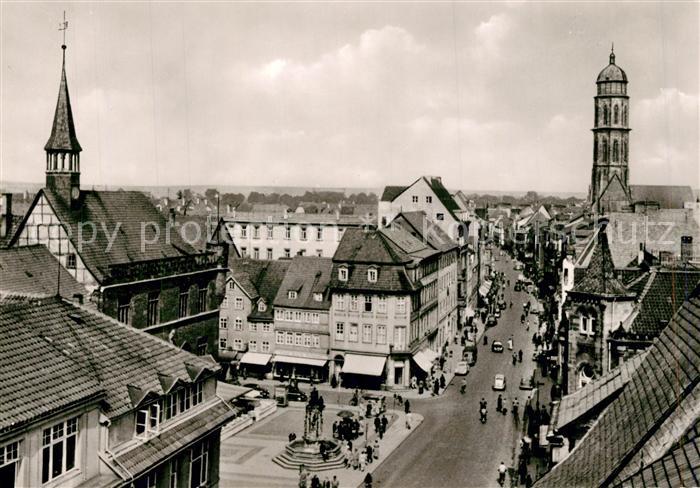Goettingen Niedersachsen Stadtbild mit Rathaus und Jacobikirche