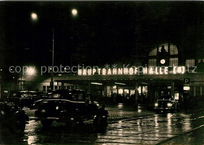 Halle Saale Hauptbahnhof bei Nacht