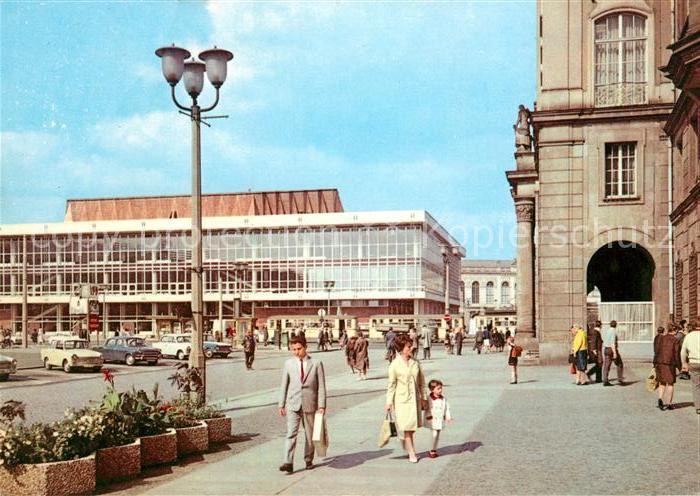 DRESDEN Elbe Altmarkt mit Kulturpalast