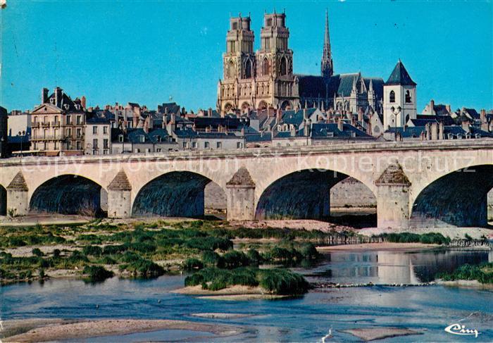 Orleans Loiret Le pont la Loire et la Cathedrale