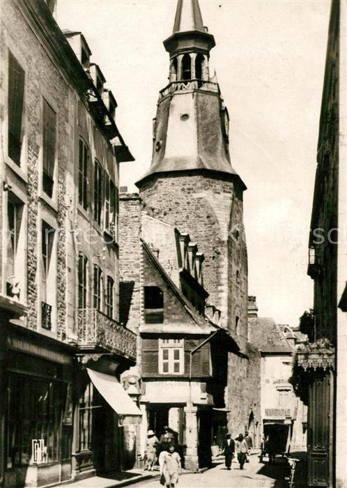 Dinan 22 Tour et rue de l Horloge