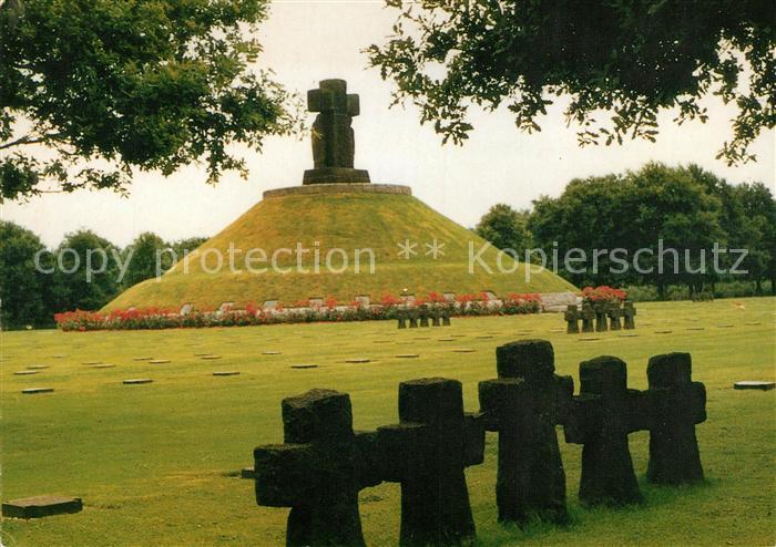 La Cambe Deutscher Soldatenfriedhof Kriegsgraeberstaette