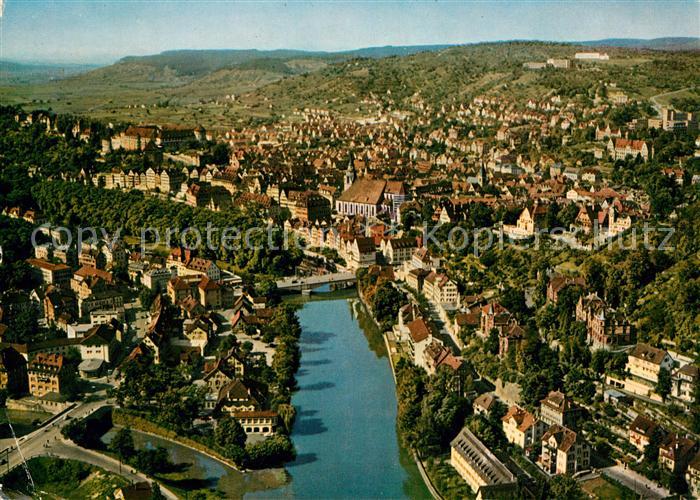 Tuebingen Blick von Osten auf Neckar und zum Schloss Fliegeraufnahme