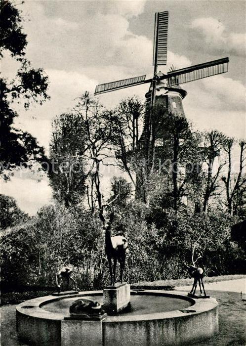 BREMEN  DE Wallpartie mit Rehbrunnen und Muehle