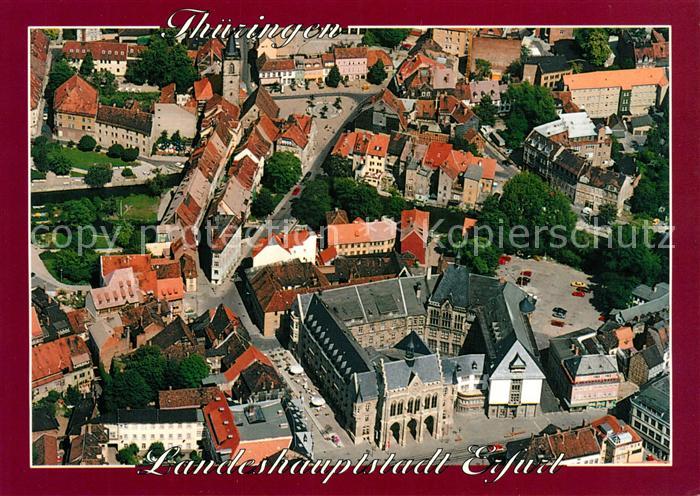 Erfurt Rathaus am Fischmarkt mit Kraemerbruecke Fliegeraufnahme