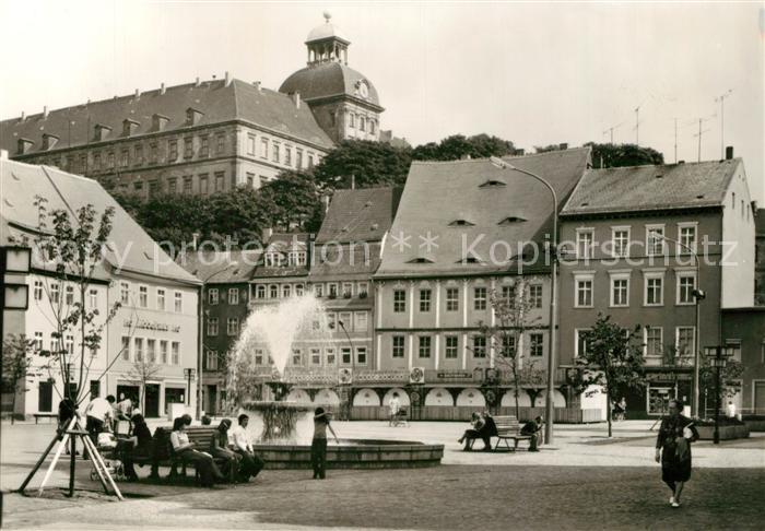 Weissenfels Saale Karl Marx Platz und Schloss Neu Augustusburg Brunnen