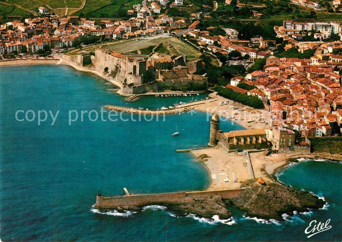 Collioure Fliegeraufnahme Strand Kirche Hafen