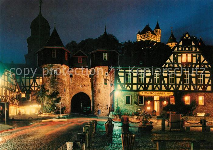 Braunfels Marktplatz Schlosseingang bei Nacht