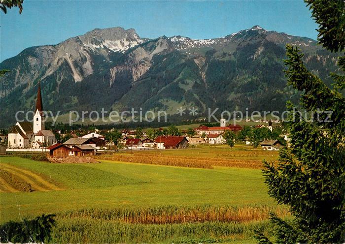 Breitenwang Tirol Reutte mit Gaichspitze und Hahnenkamm