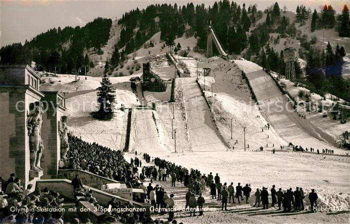 GARMISCH-PARTENKIRCHEN Bayern Olympia Skistadion mit Sprungschanzen