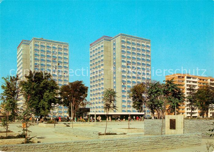 Magdeburg Nord Paul Markowski Platz Hochhaeuser Plattenbauten