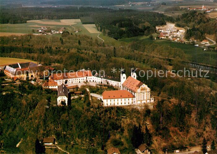 Altenmarkt Alz Stiftskirche Baumburg Fliegeraufnahme
